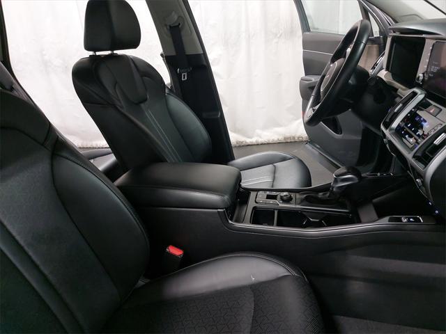 used 2023 Kia Sorento car, priced at $29,000