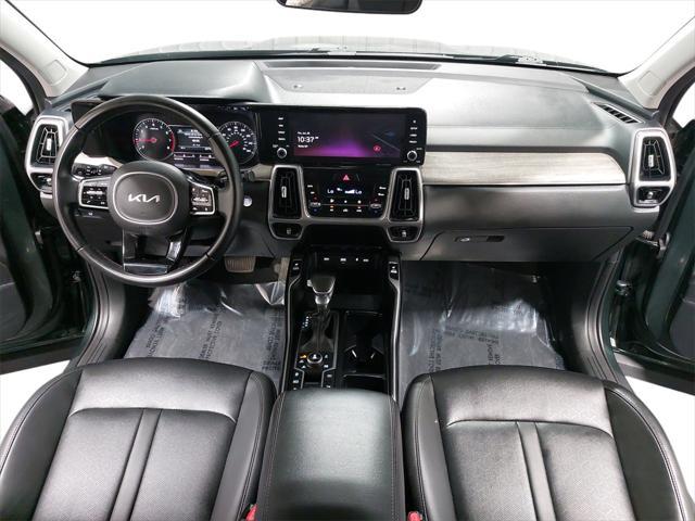 used 2023 Kia Sorento car, priced at $29,000