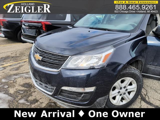 used 2015 Chevrolet Traverse car, priced at $8,000