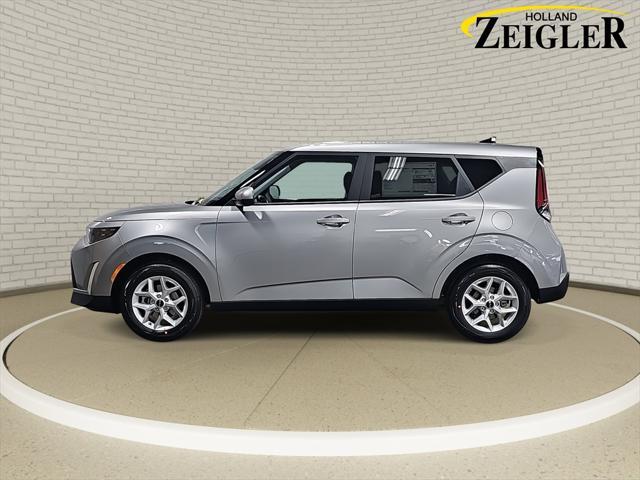 new 2025 Kia Soul car, priced at $22,560