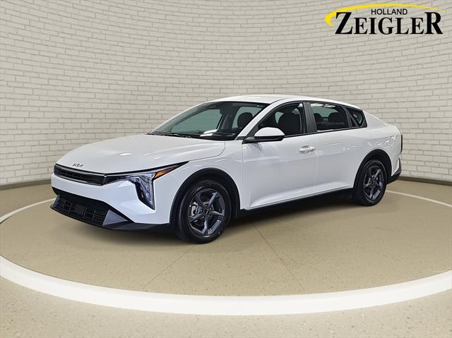 new 2025 Kia K4 car, priced at $23,826