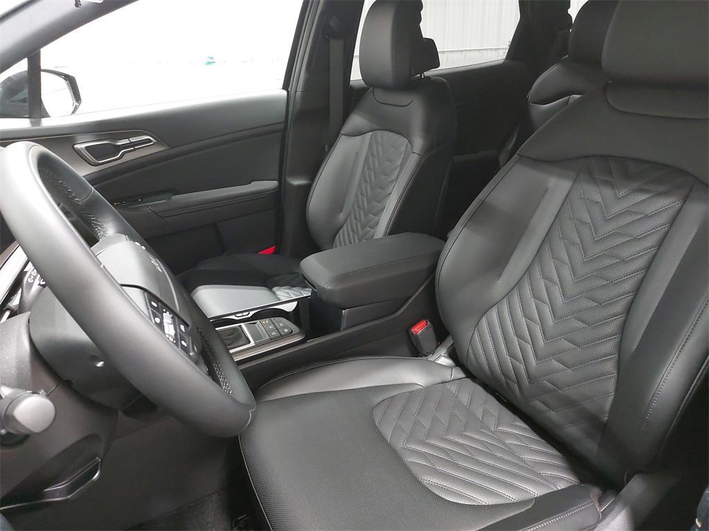 new 2026 Kia Sportage car, priced at $35,897