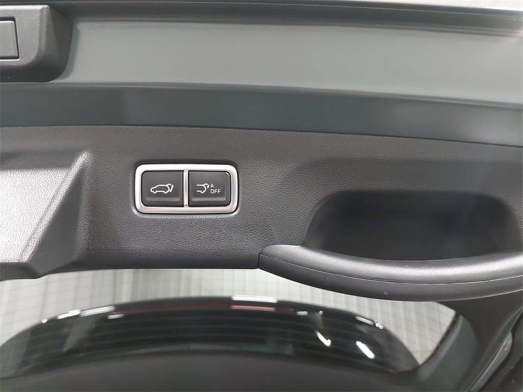 new 2025 Kia Sorento Hybrid car, priced at $40,786