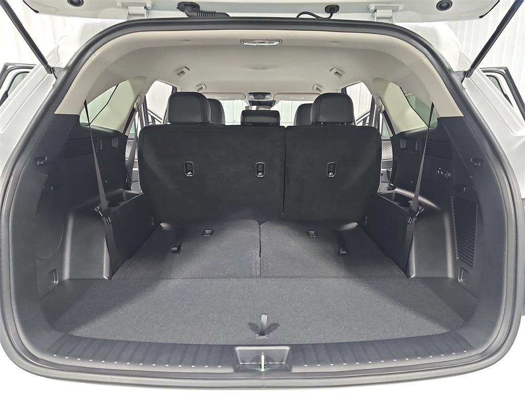 new 2025 Kia Sorento car, priced at $37,534