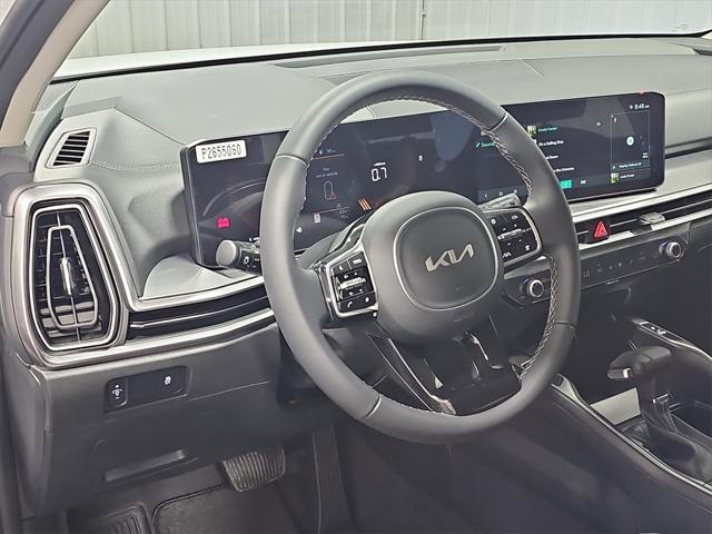new 2025 Kia Sorento car, priced at $37,534
