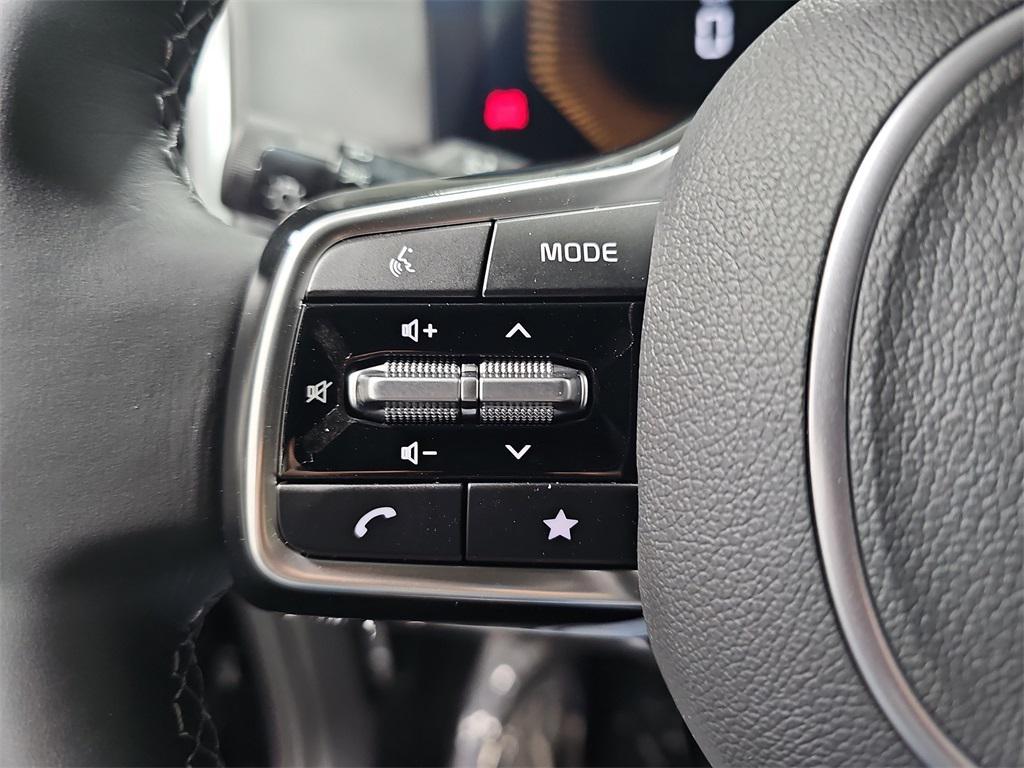 new 2025 Kia Sorento car, priced at $36,778