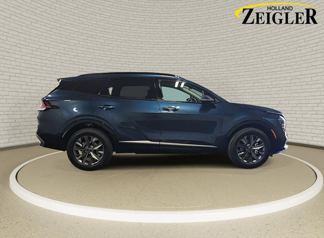 new 2025 Kia Sportage Hybrid car, priced at $38,182