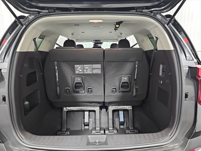 new 2025 Kia Carnival car, priced at $39,752