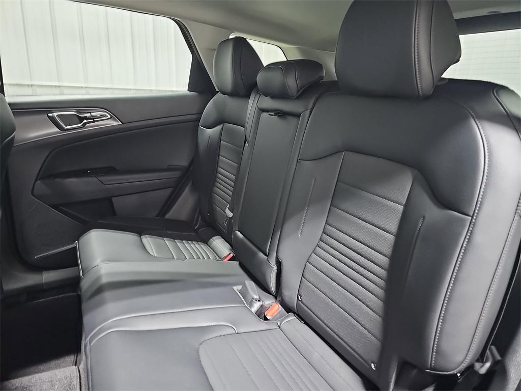 new 2025 Kia Sportage Hybrid car, priced at $38,656