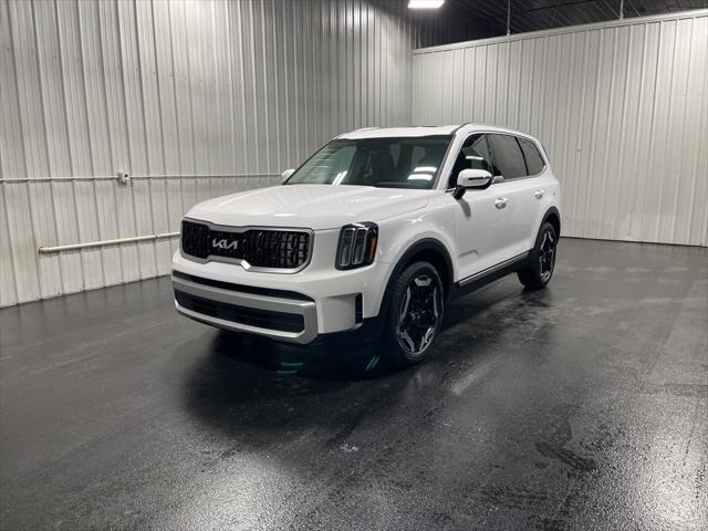 new 2025 Kia Telluride car, priced at $45,586