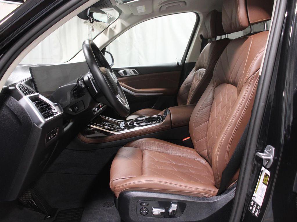 used 2025 BMW X7 car, priced at $82,295