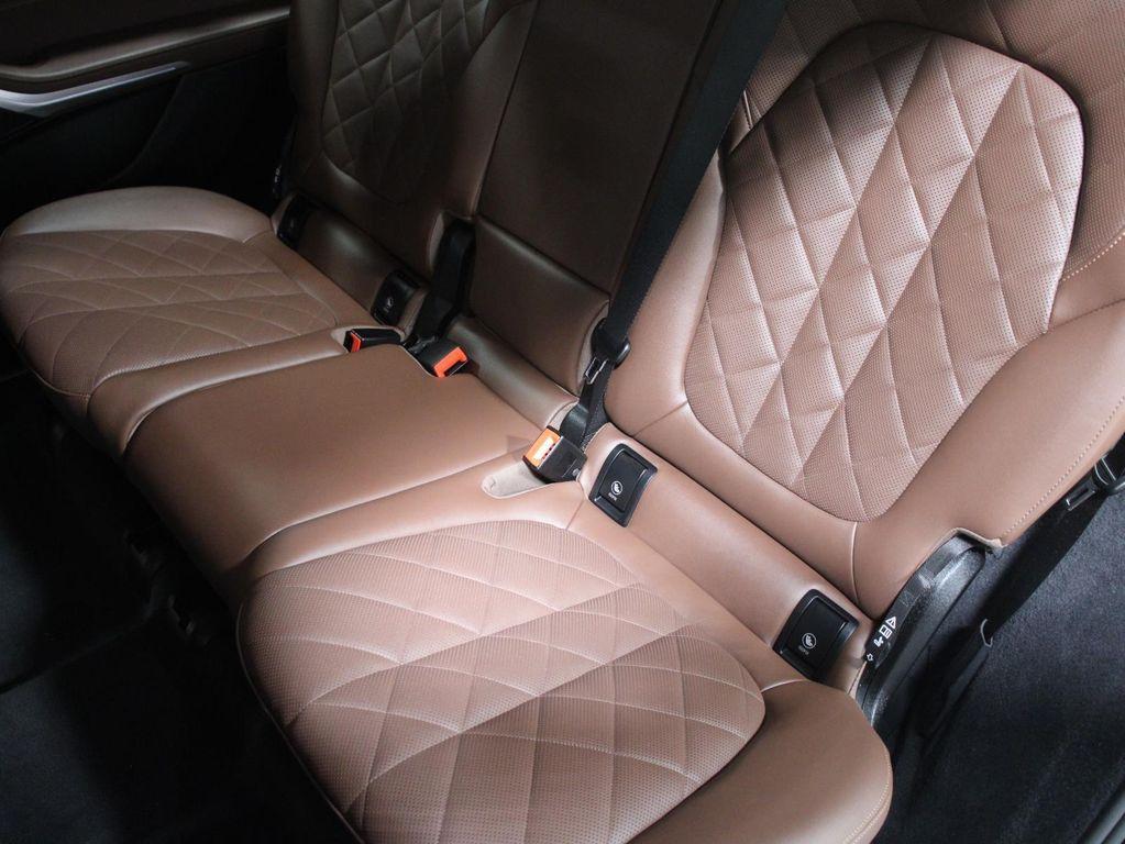 used 2025 BMW X7 car, priced at $82,295