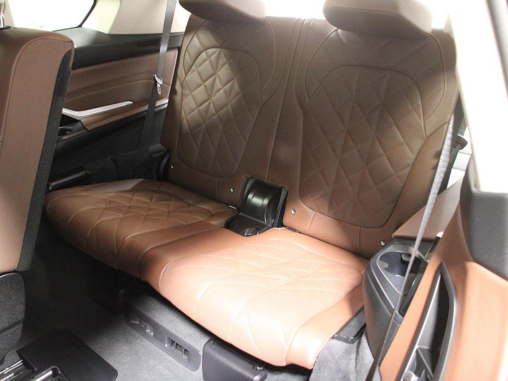 used 2025 BMW X7 car, priced at $82,295