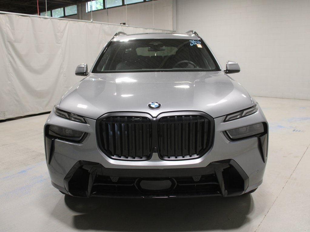 new 2026 BMW X7 car, priced at $98,740