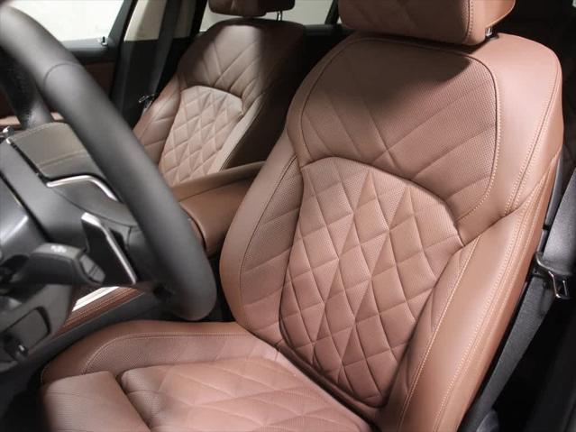 new 2026 BMW X7 car, priced at $91,925