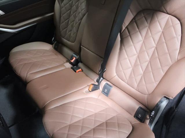 new 2026 BMW X7 car, priced at $91,925