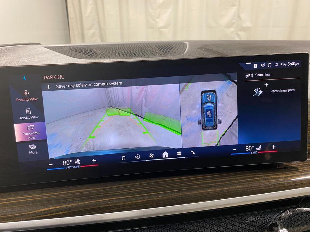 used 2024 BMW X7 car, priced at $72,995