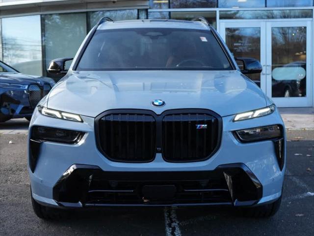 new 2025 BMW X7 car, priced at $126,020