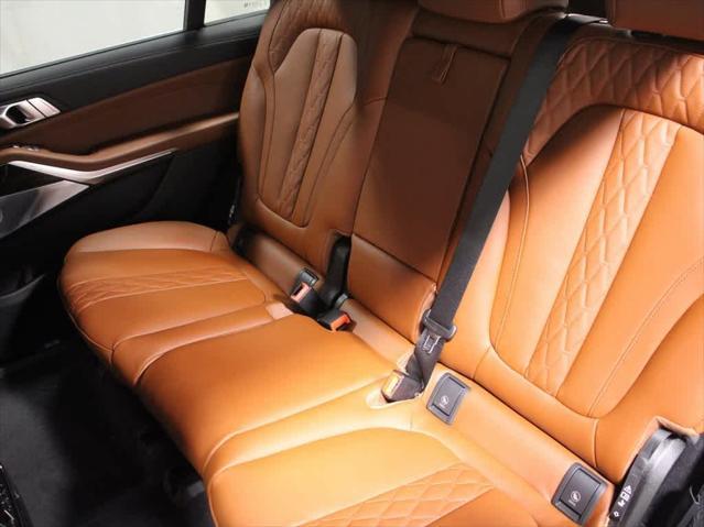 new 2026 BMW X7 car, priced at $105,990