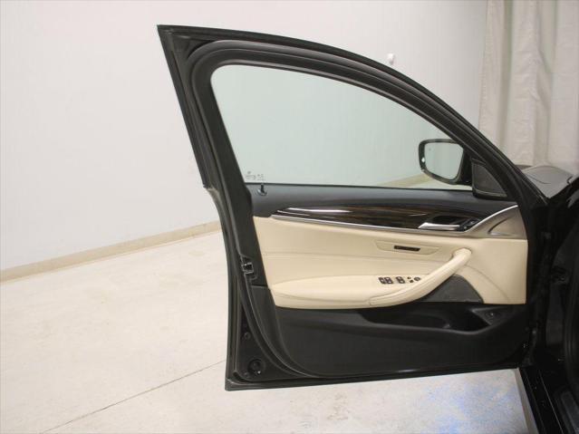 used 2022 BMW 540 car, priced at $43,995
