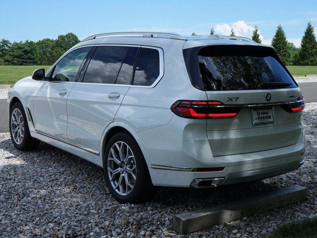 new 2026 BMW X7 car, priced at $92,390