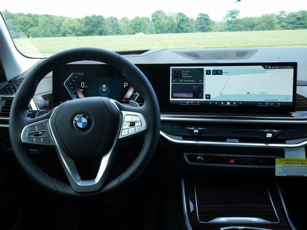 new 2026 BMW X7 car, priced at $92,390