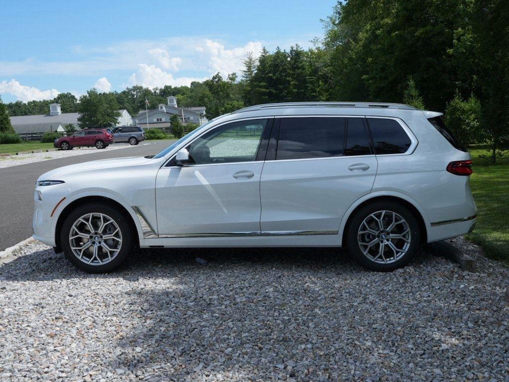 new 2026 BMW X7 car, priced at $92,390