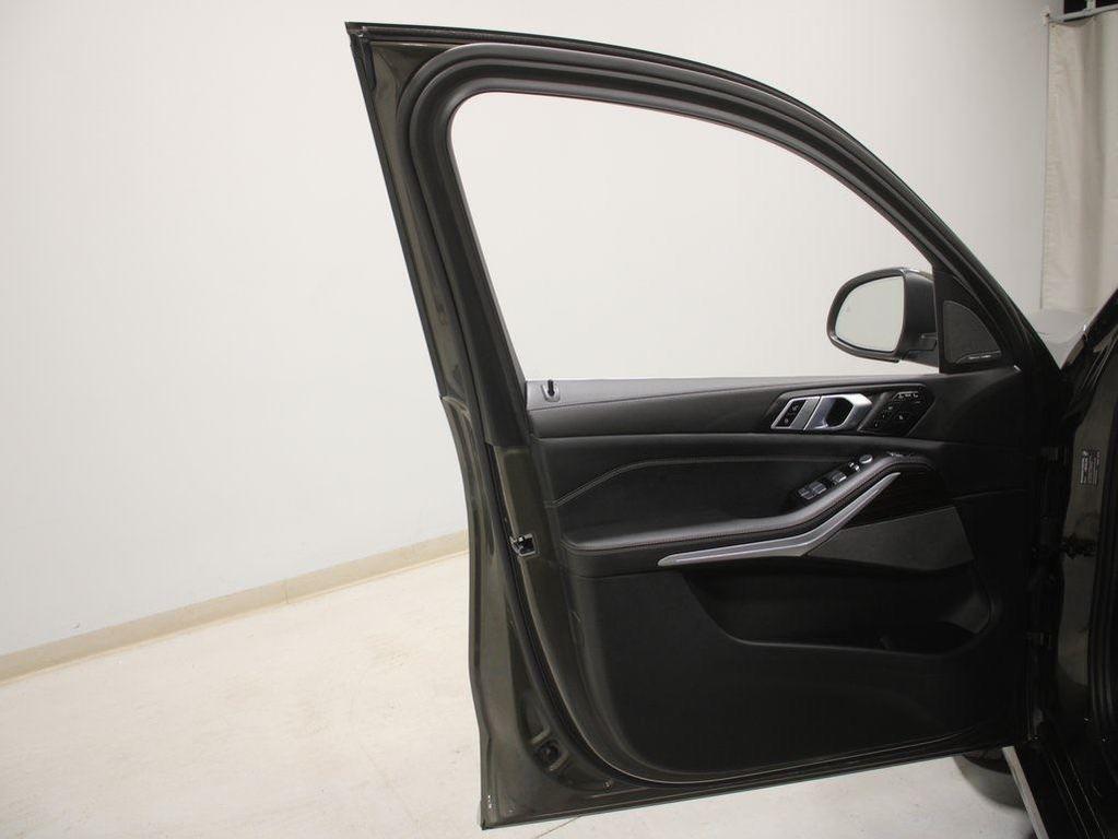 used 2025 BMW X7 car, priced at $77,495
