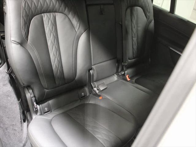 new 2026 BMW X7 car, priced at $98,590
