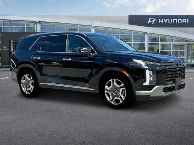 new 2025 Hyundai Palisade car, priced at $46,444