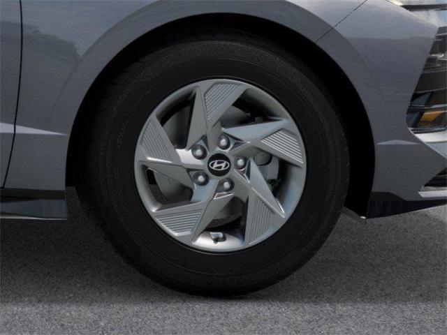new 2025 Hyundai Sonata car, priced at $27,690