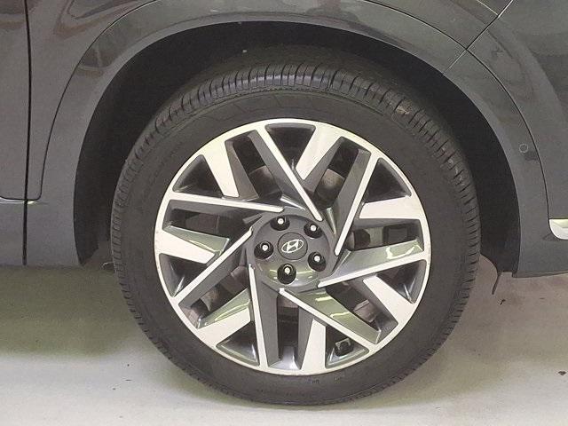 used 2022 Hyundai Santa Fe car, priced at $29,400