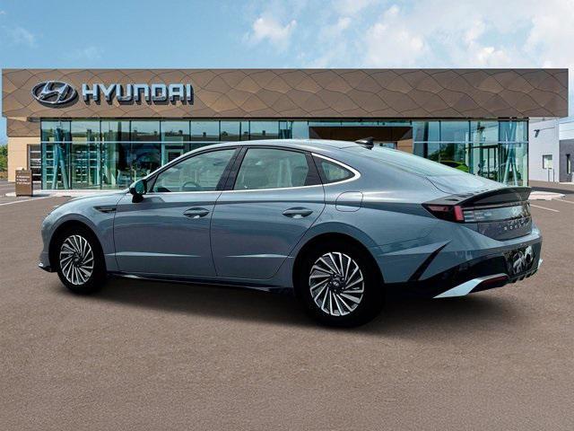 new 2025 Hyundai Sonata Hybrid car, priced at $29,988
