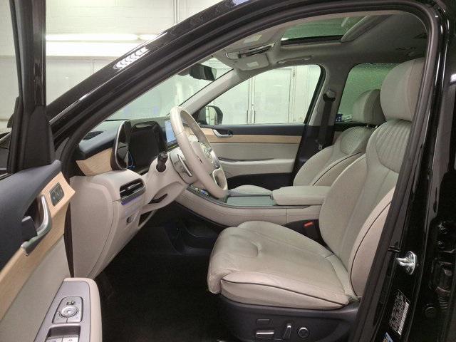 used 2024 Hyundai Palisade car, priced at $42,600