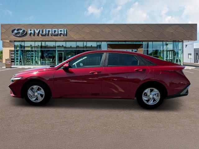 new 2025 Hyundai Elantra car, priced at $23,260