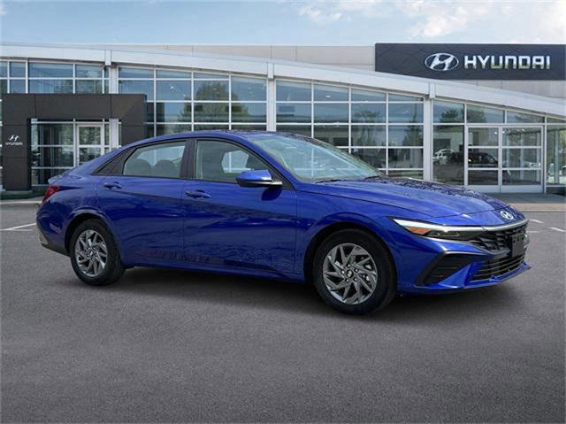 new 2025 Hyundai Elantra HEV car, priced at $26,825