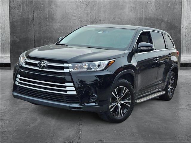 used 2018 Toyota Highlander car, priced at $20,699