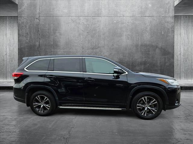 used 2018 Toyota Highlander car, priced at $20,699