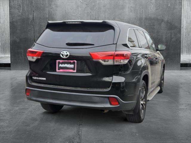 used 2018 Toyota Highlander car, priced at $20,699