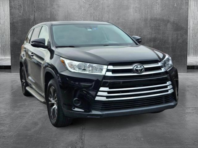 used 2018 Toyota Highlander car, priced at $20,699