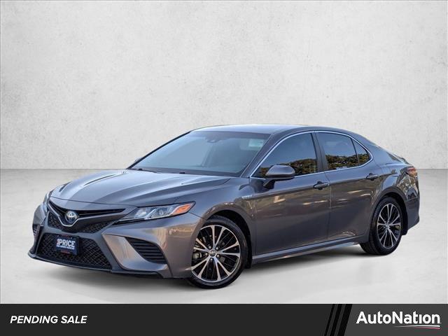 used 2018 Toyota Camry Hybrid car, priced at $17,249