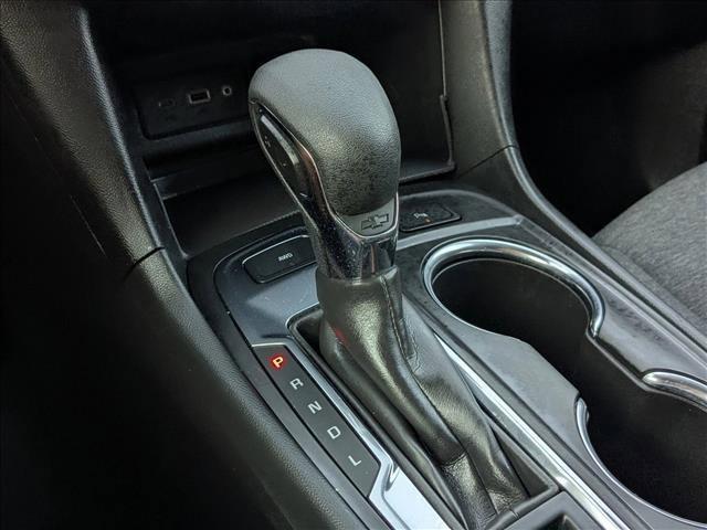 used 2024 Chevrolet Equinox car, priced at $20,498