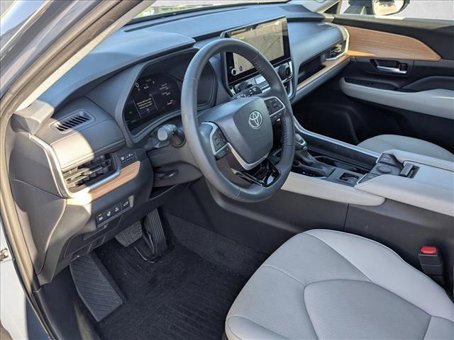 used 2025 Toyota Grand Highlander car, priced at $55,884