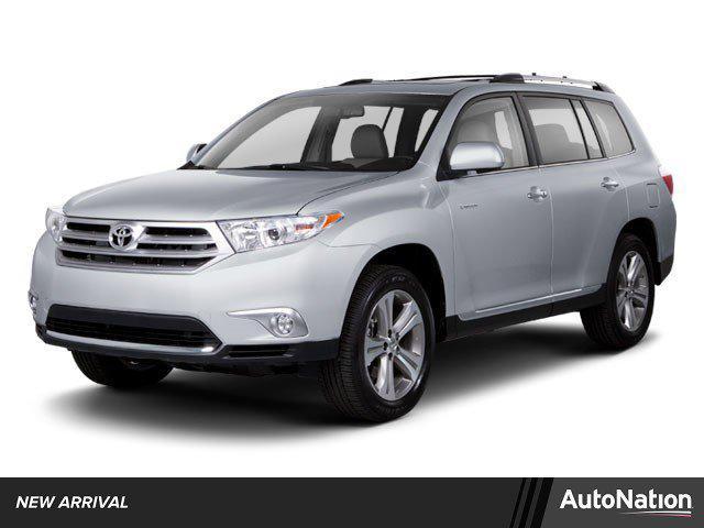 used 2013 Toyota Highlander car, priced at $14,497