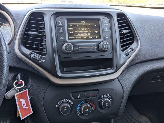 used 2018 Jeep Cherokee car, priced at $15,495