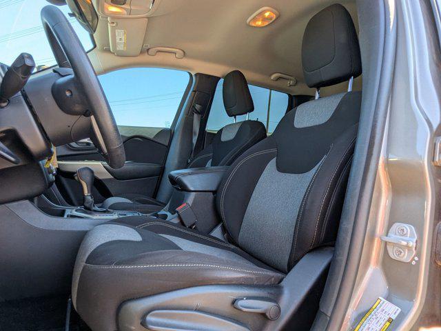 used 2018 Jeep Cherokee car, priced at $15,495