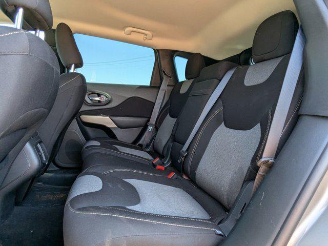 used 2018 Jeep Cherokee car, priced at $15,495