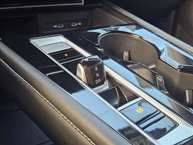 used 2024 Volkswagen Atlas car, priced at $29,989