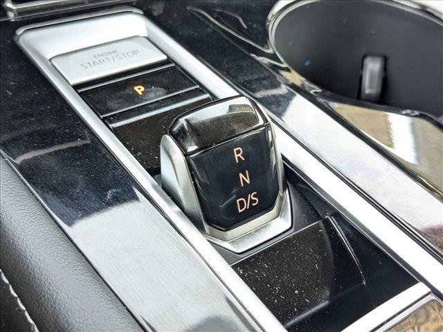 used 2024 Volkswagen Atlas car, priced at $33,331