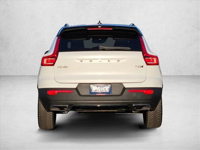 used 2020 Volvo XC40 car, priced at $21,989